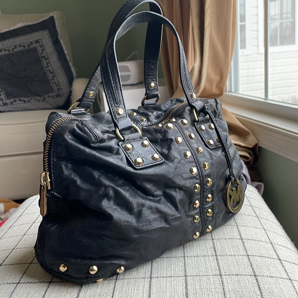 Vintage (as the kids call it) MICHAEL KORS soft leather/gold satchel